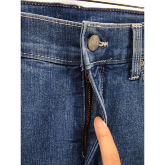 NYDJ Jeans 8 10 Crop Denim Cuffed Hem Slimming Medium Wash USA 30X20 - Picture 2 of 10